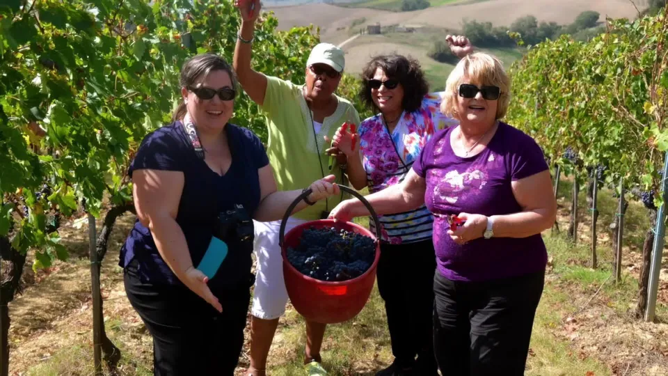 Coach Tour of Central Italy Off the Beaten Path