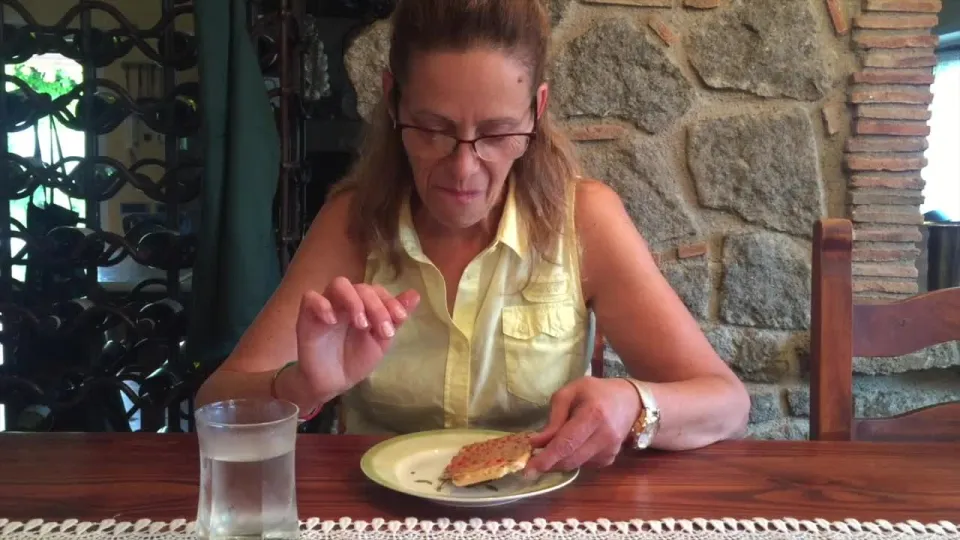 Italians Taste American Junk Food