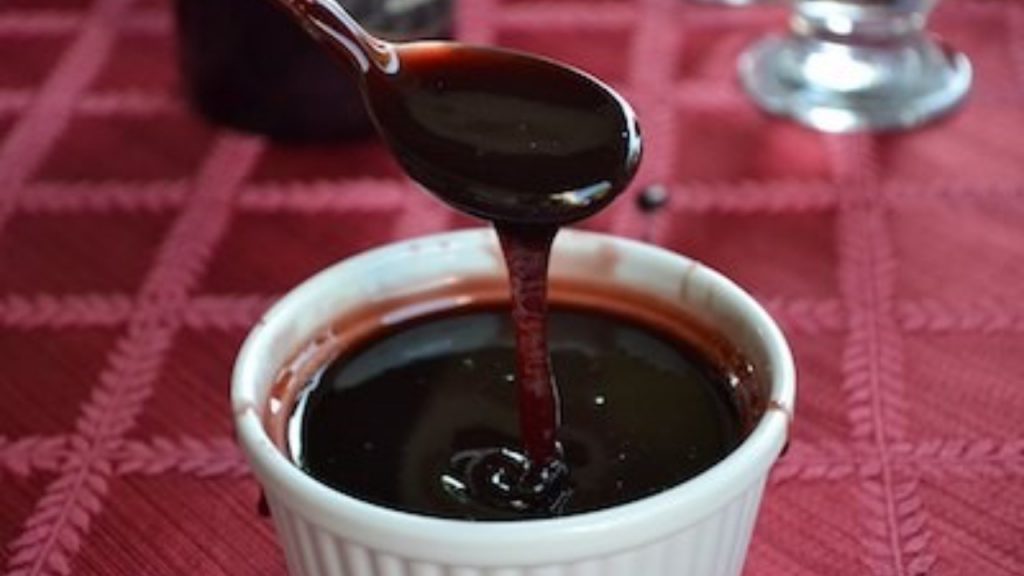 Balsamic Vinegar Reduction