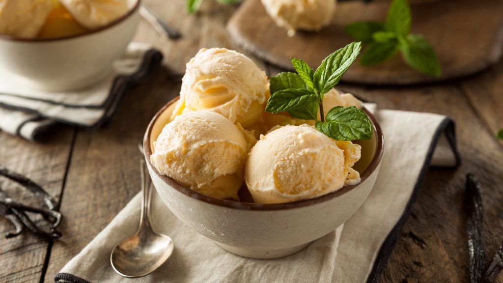 Vanilla Gelato with Balsamic Vinegar Glaze and Berries