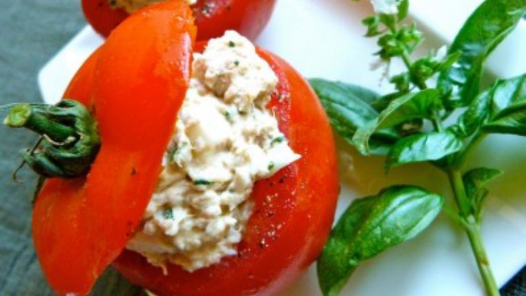 Stuffed Tomatoes with Tuna