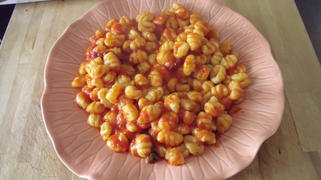 Ndunderi – Traditional Minori Pasta